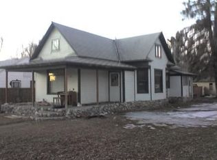 102 W 1st Ave N, Columbus, MT 59019