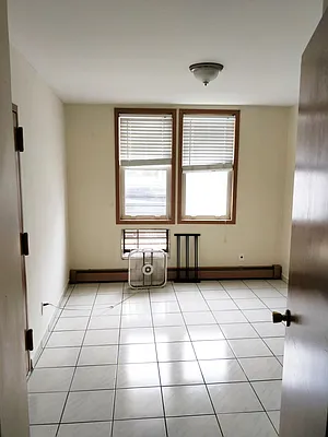 Rented by Voro, LLC | media 15