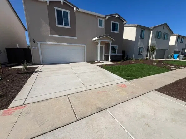 2132 Hesperian Dr, Plumas Lake, CA
