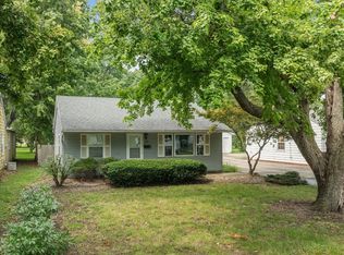 908 Kern St, Normal, IL 61761