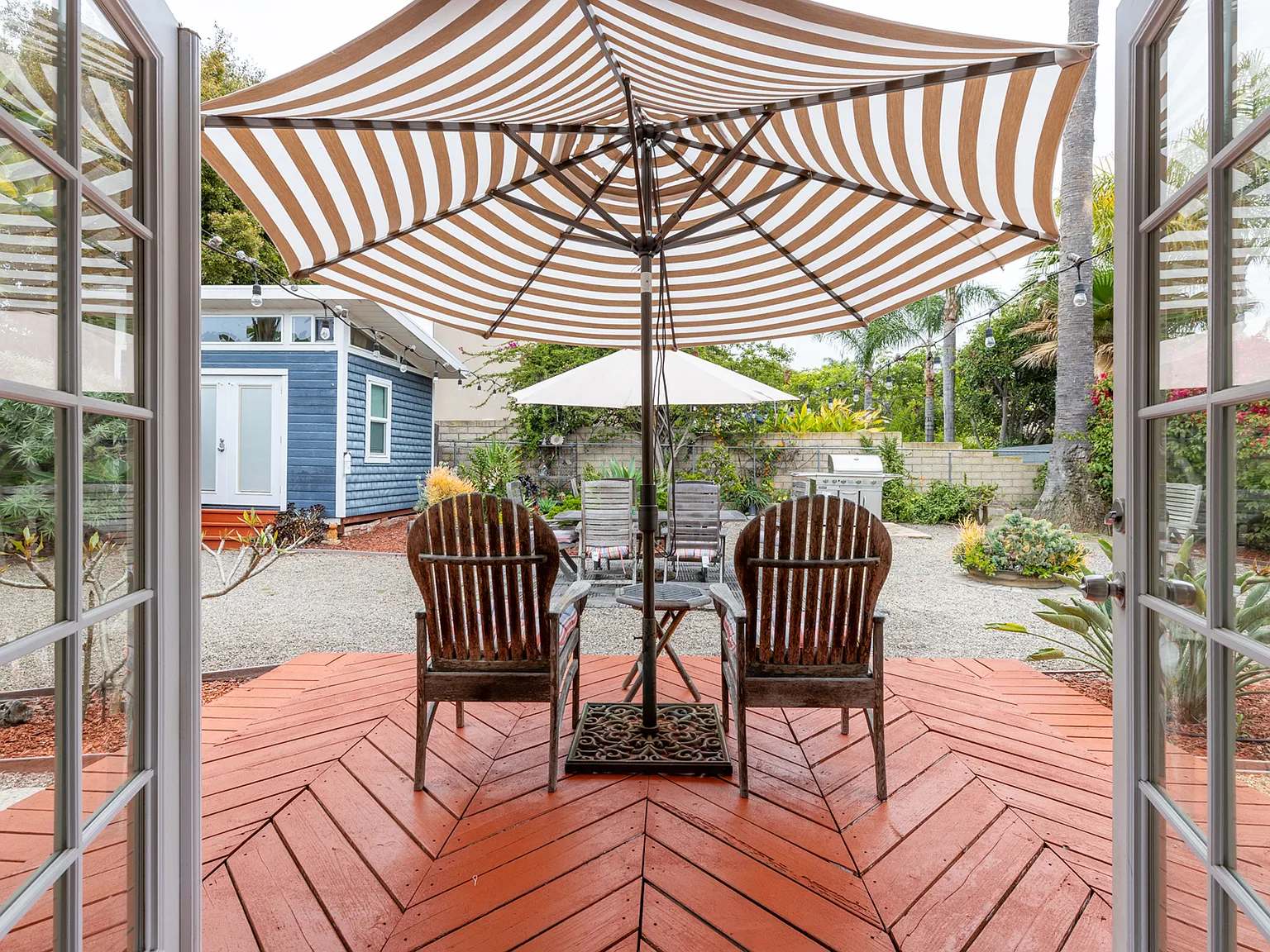 805 Regal Rd — Photo 1