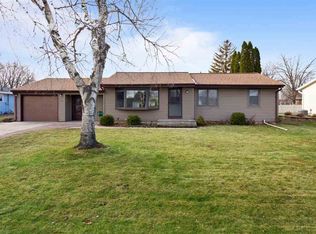 1416 Lilly St, Menasha, WI 54952