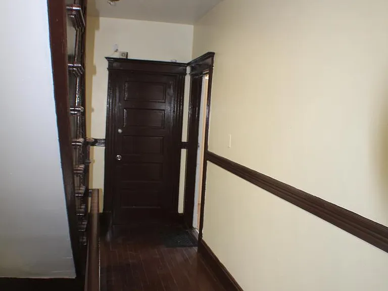 457 Franklin Ave #3N — Photo 4