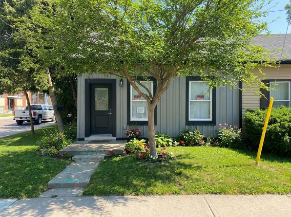 246 Forest Ave, Hamilton, ON L8N 1Y1