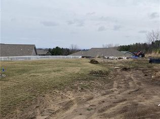1810 Luke Pl, Chippewa Falls, WI 54729