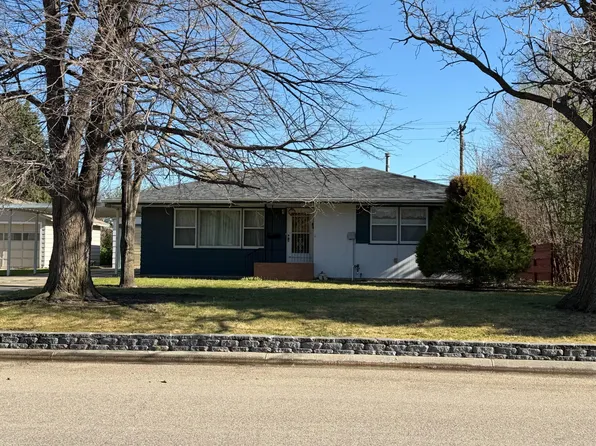430 E 6th St, Ainsworth, NE 69210
