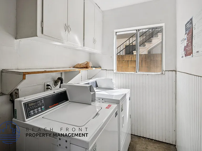 914 S Alma St — Photo 3