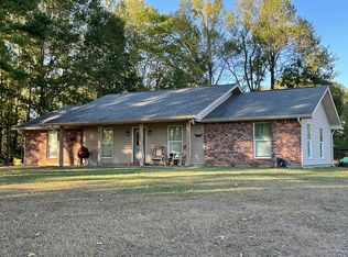 172 Buffalo Rd, Woodville, MS 39669
