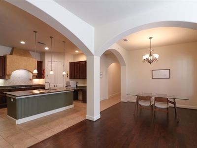 555 Via Amalfi APT 202, Irving, TX, 75039