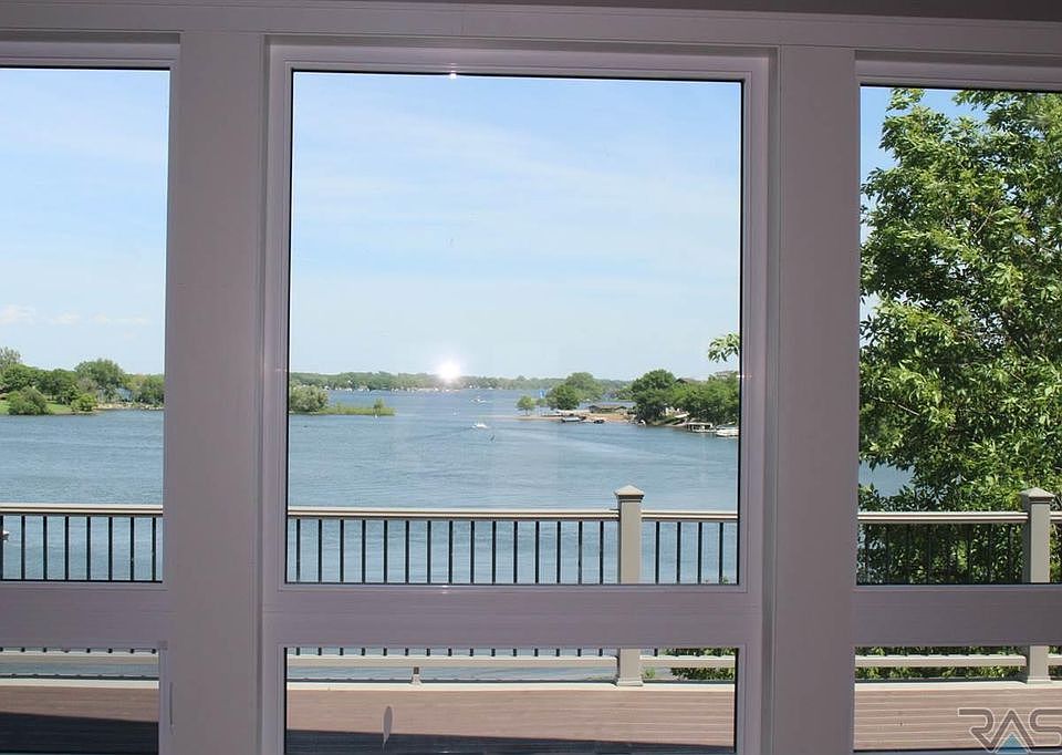 1st image of 6340 Harbor Way