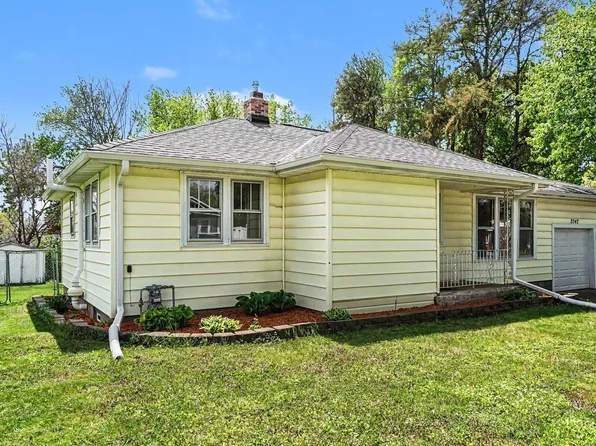 2042 Cottage Ave E, Saint Paul, MN 55119