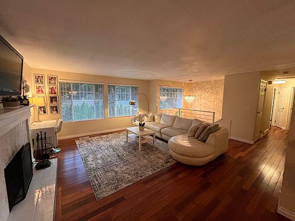 3rd image of 12424 NE 141st Pl