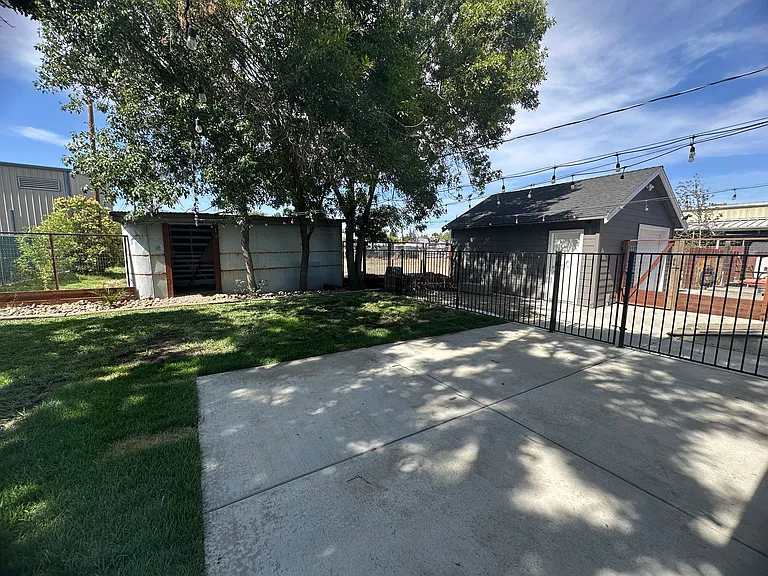 W Grant Line Rd — Photo 32