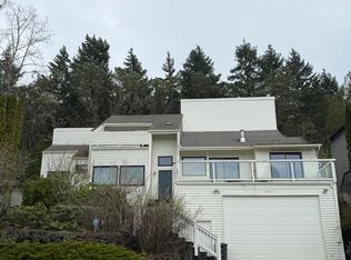 18134 11th Ave NE, Poulsbo, WA 98370