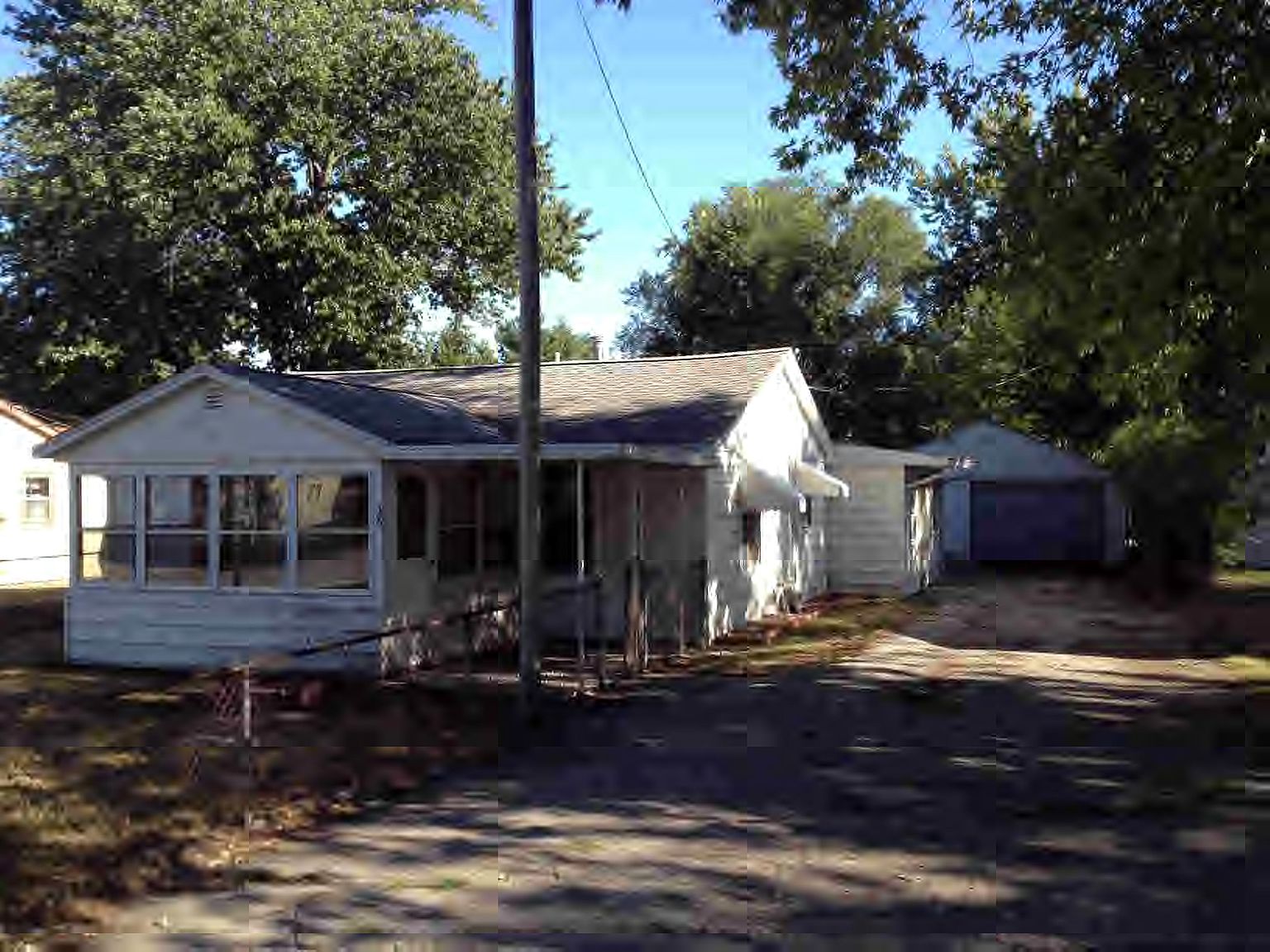 38 Maplewood Ave, Danville, IL 61832 Zillow