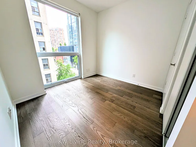 7 Glass Dr #LOWER — Photo 15