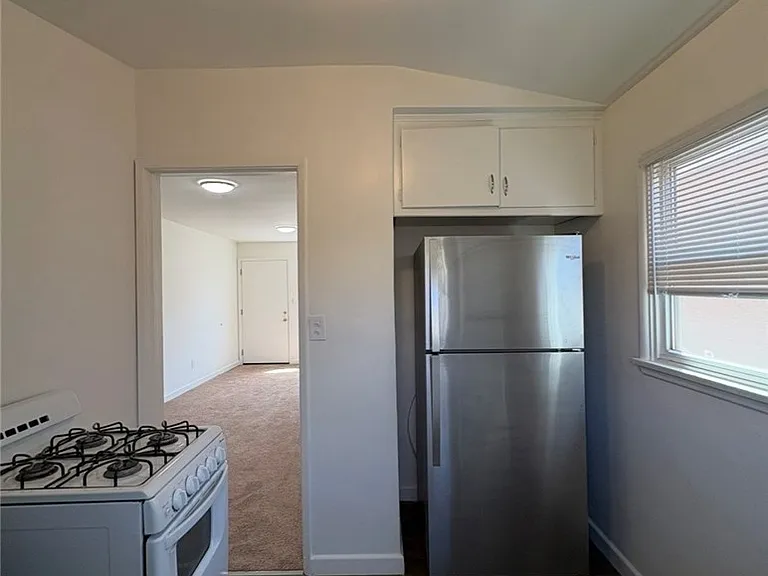 9420 Las Tunas Dr #C — Photo 6