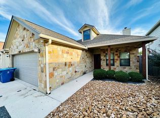 1028 Creswell Ln, Kerrville, TX 78028