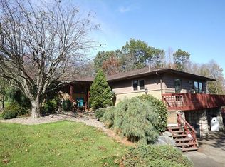 334 Westbrook Dr, Butler, PA