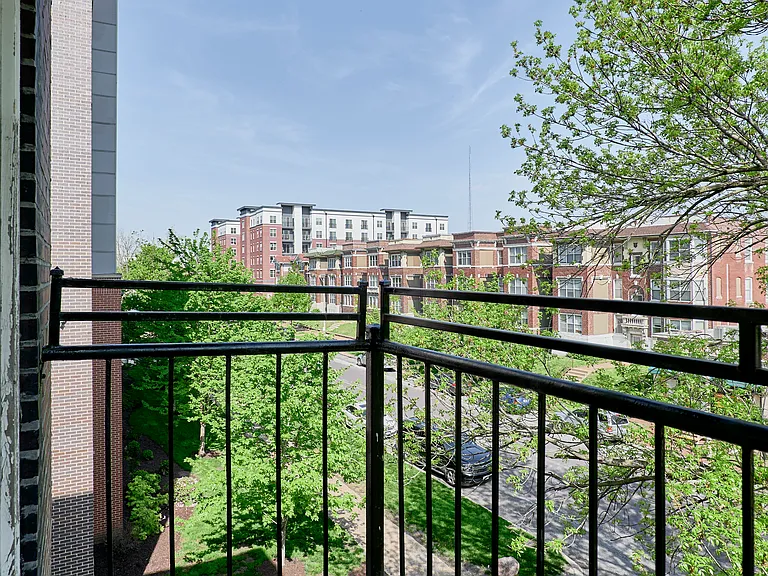 5500 Pershing Ave #44 — Photo 13