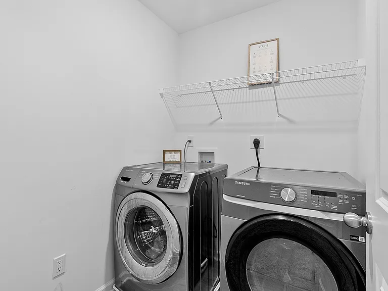 5015 Schaefer Ln — Photo 38