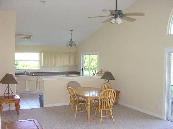 Dining Room/Area