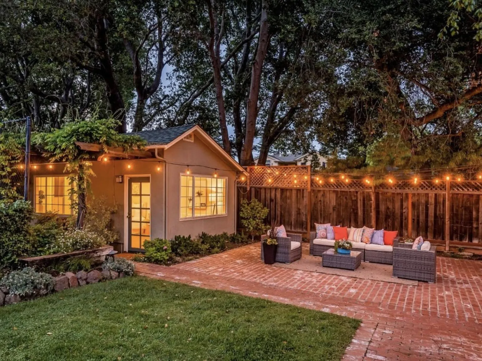 Parma Way, Los Altos — Photo 2
