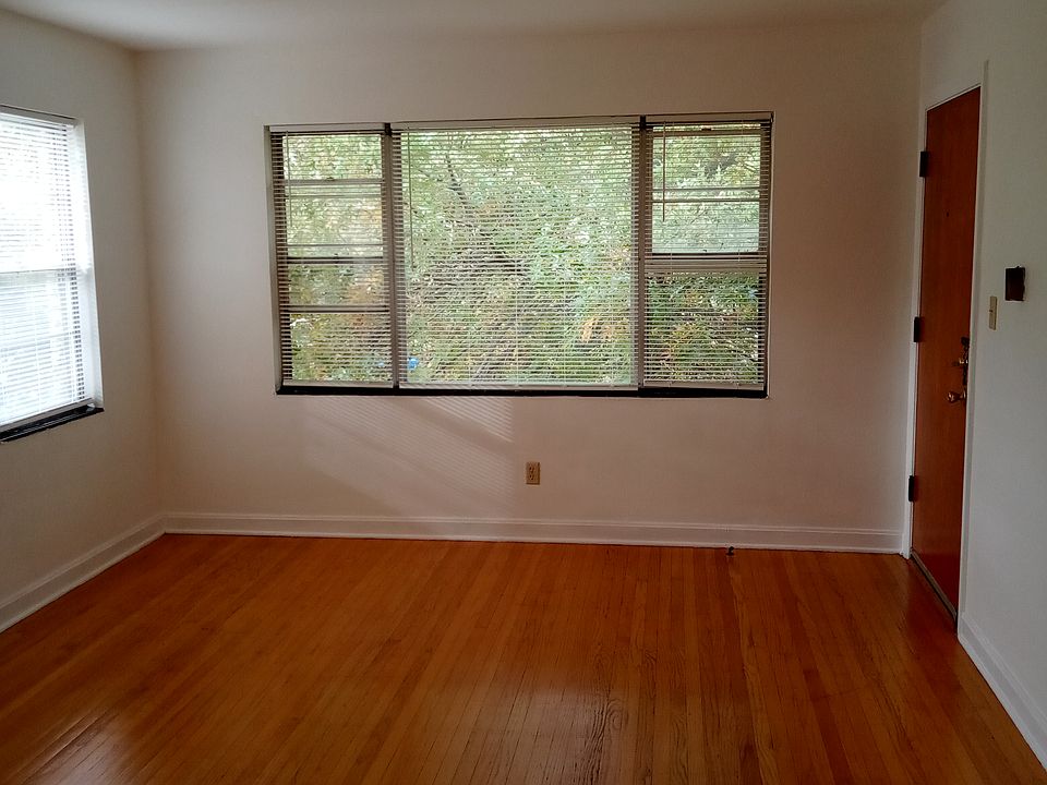 Living Room w/picture windows