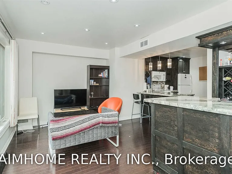 212 Milan St #MAIN — Photo 5