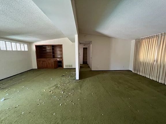 5th image of 31070 Santa Barbara Dr