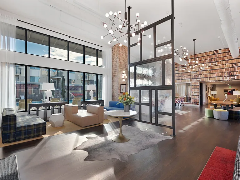 Leasing Office