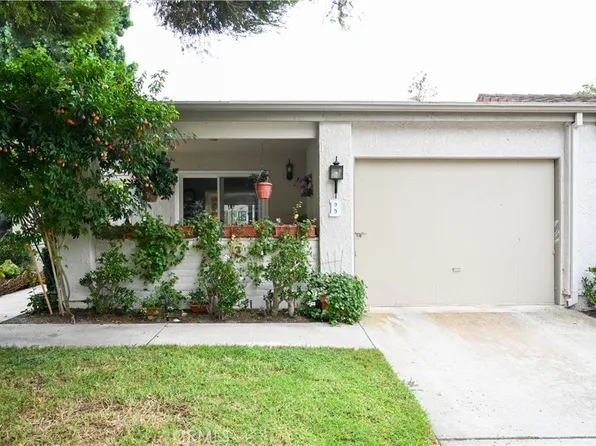 3296 San Amadeo, Laguna Woods, CA 92637