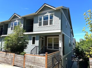 11327 SW Capitol Hwy, Portland, OR 97219