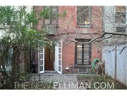 Rented by Douglas Elliman | media 20