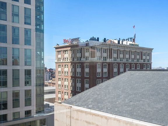 5th image of 1 Huntington Ave APT 807