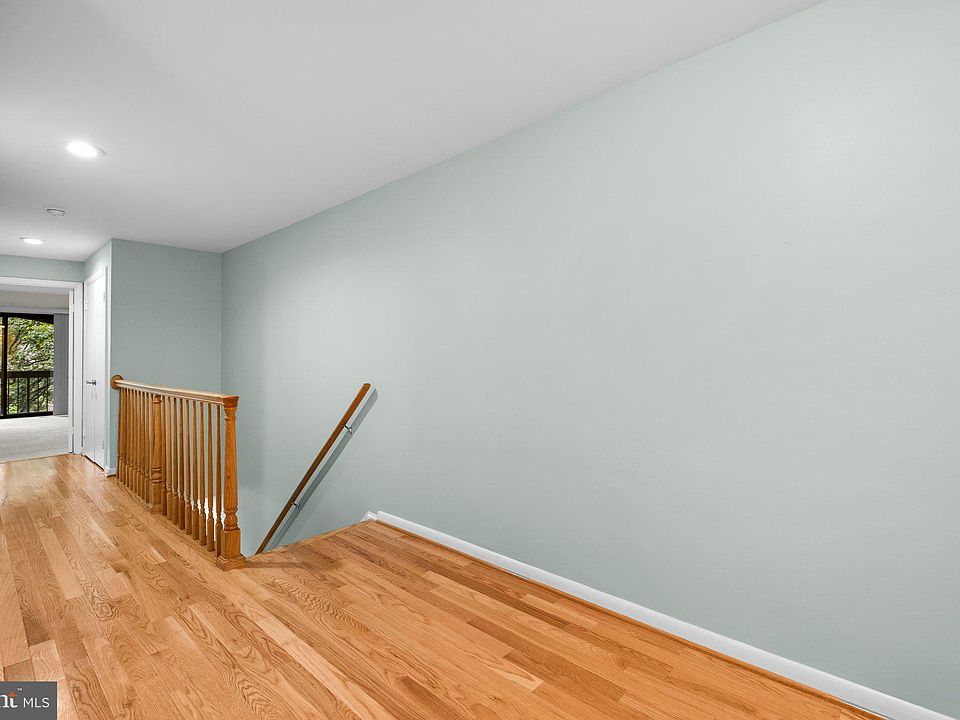 Grosvenor Mews Ph Codm 5239 King Charles Way Bethesda MD Zillow