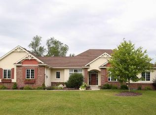 15410 Fremont Ave S, Burnsville, MN 55306