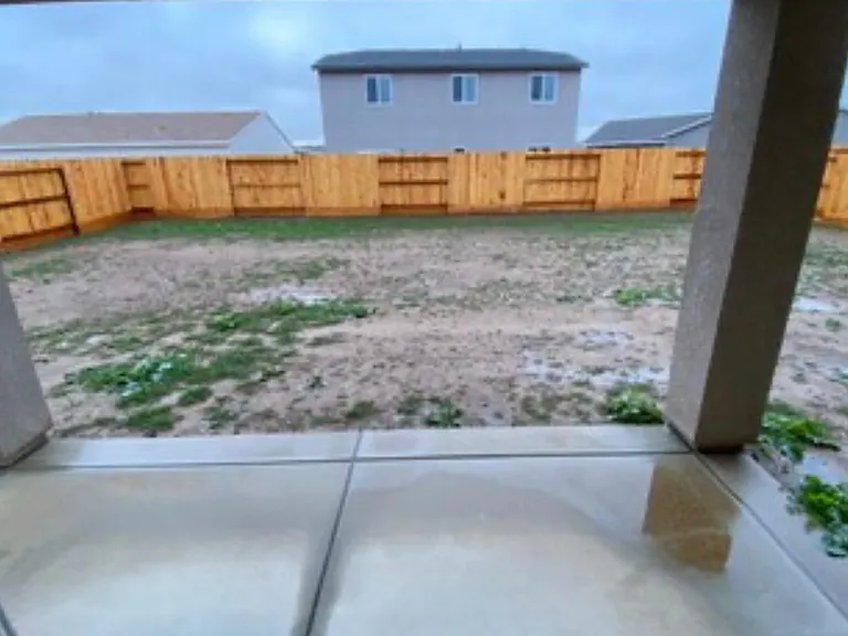 3218 Heather Dr — Photo 2