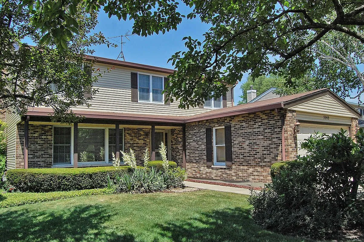3060 Crestwood Ln photo 1