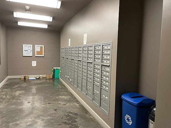 4th image of 300 E 4th St #3