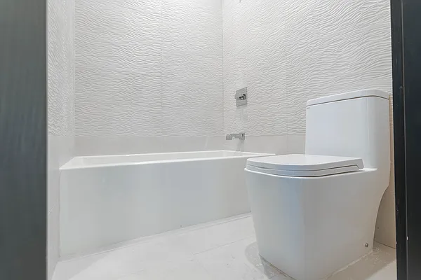 Rented by Pinn Realty | media 22