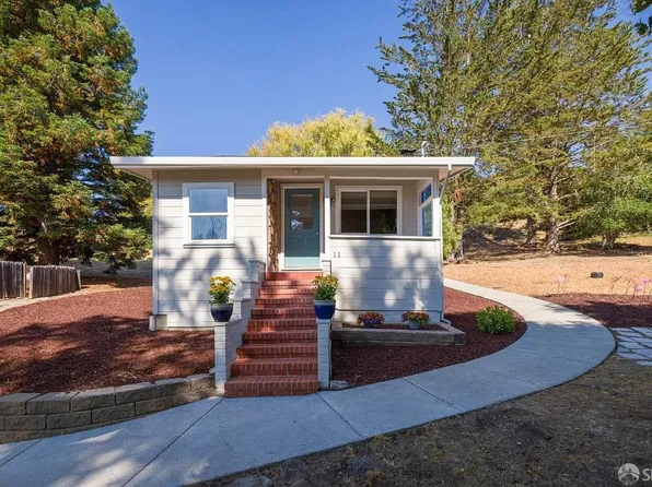 11 Recreation Dr, La Honda, CA 94020