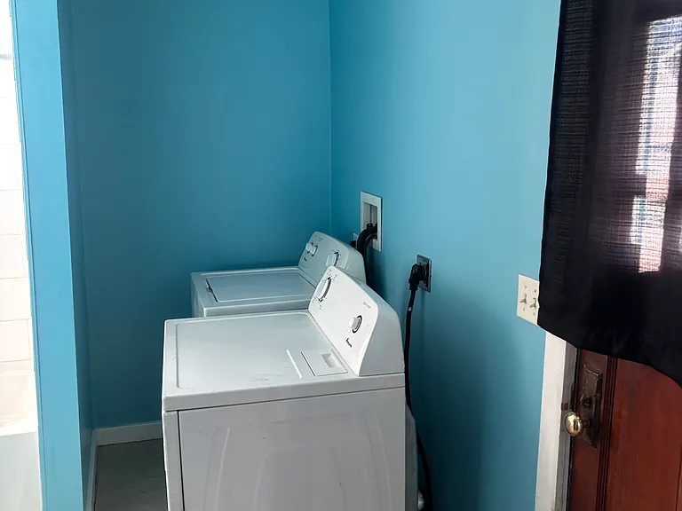 2515 Eagle St — Photo 29