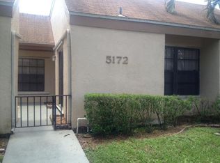 5172 Tarregon Ln, Palm Beach Gardens, FL 33418
