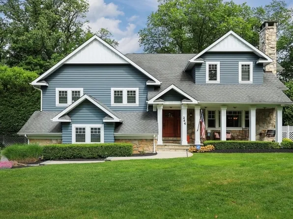 244 Pembrook Rd, Mountainside Boro, NJ 07092