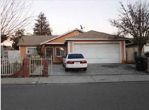 1st image of 1421 Chablis Ct