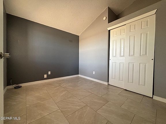 5th image of 10930 Delafield Dr