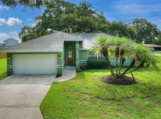 1201 Burlington Ct, Auburndale, FL 33823