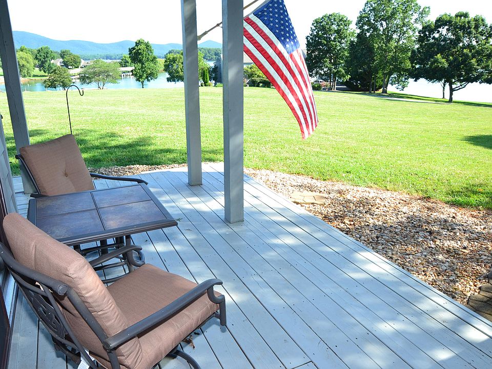 1st image of 100 Sailors Cove Dr Unit 1322