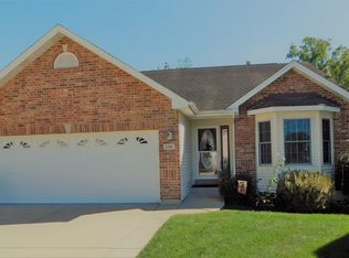 1180 Villa Flora Dr, O'Fallon, MO 63366